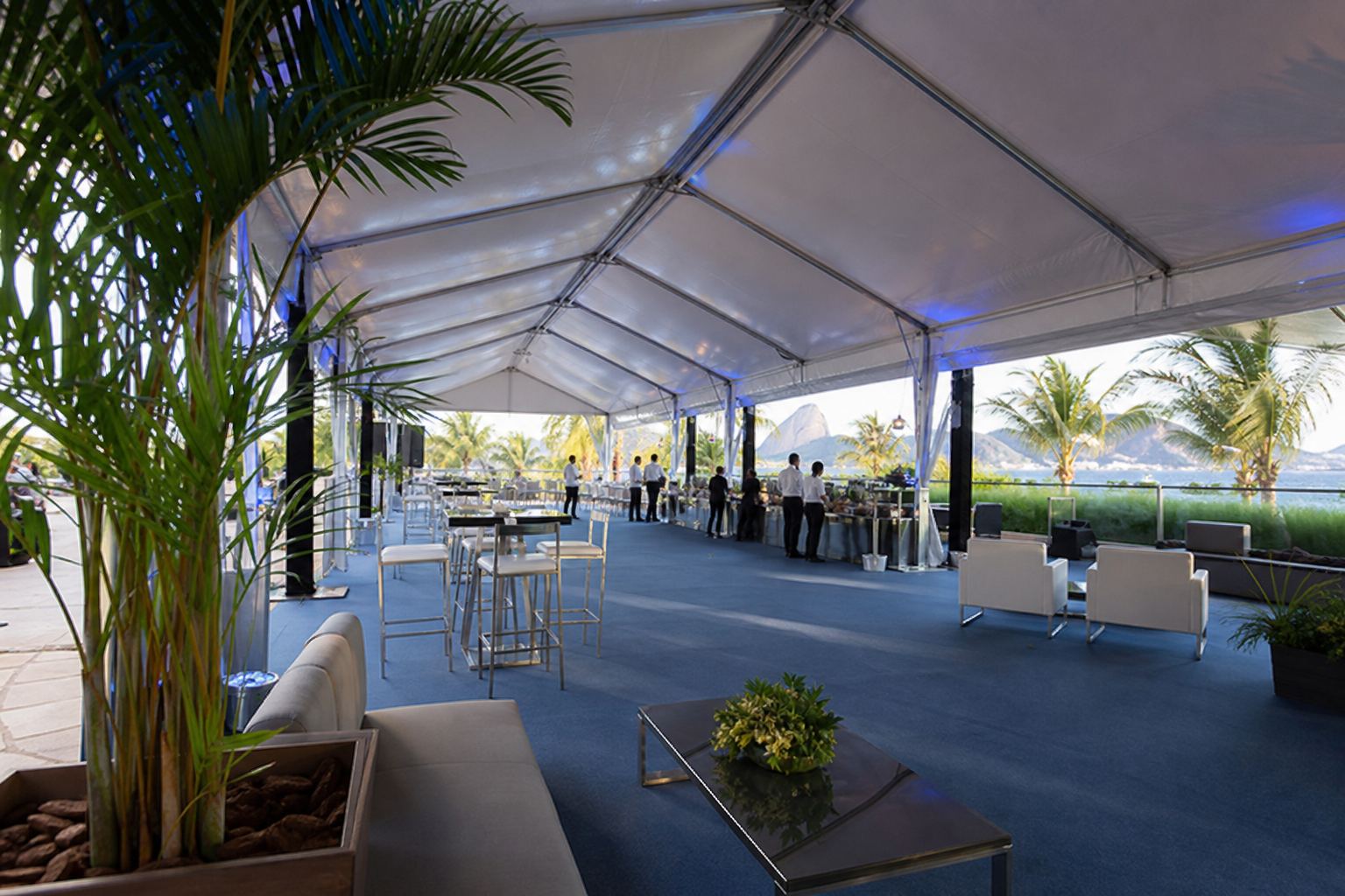 Guia completo de tendas para eventos corporativos e congressos